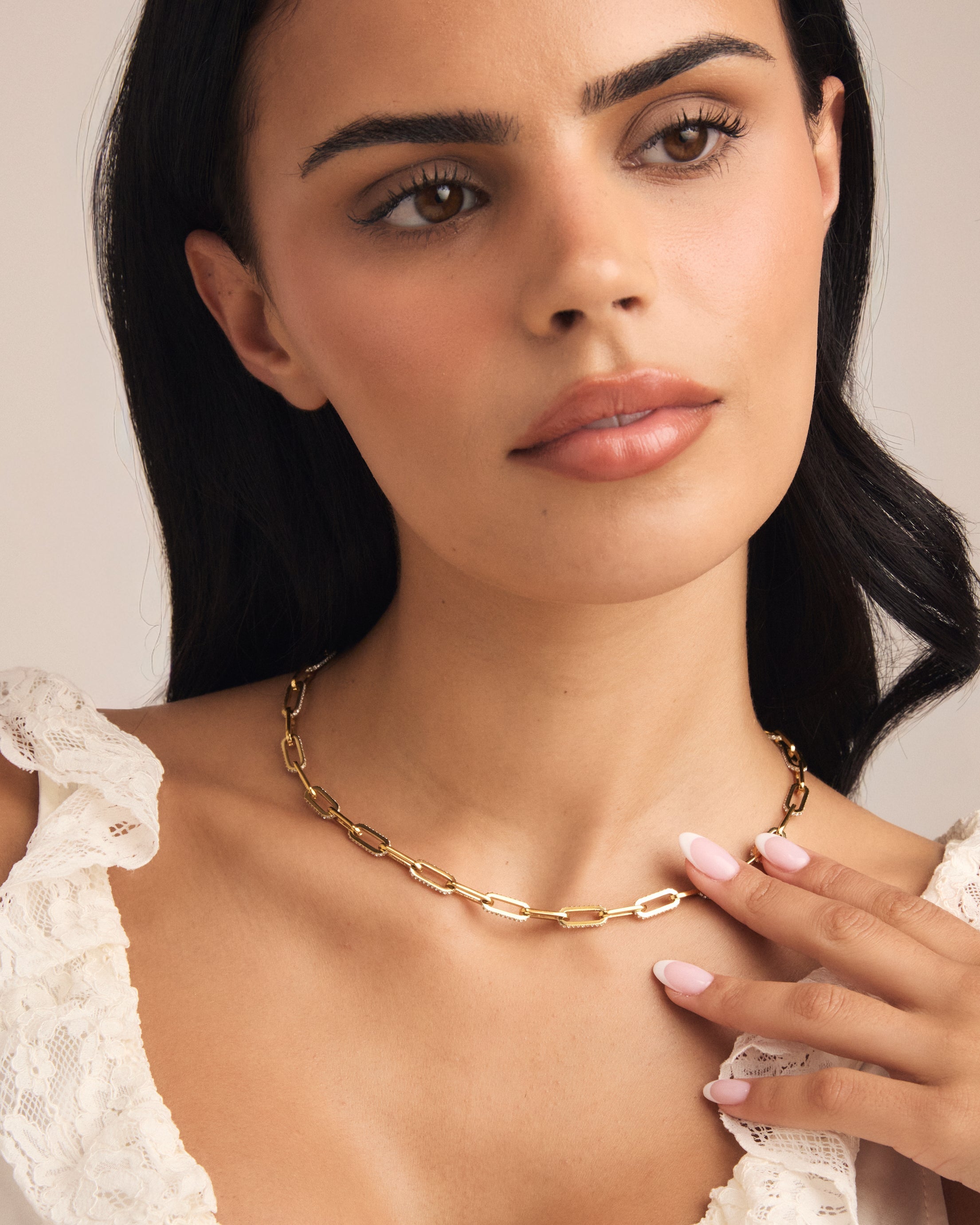 Leona Necklace